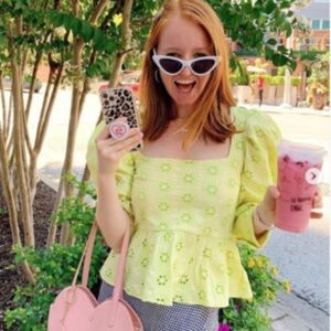 Zara Eyelet Embroidered Puff Sleeve Top size XS